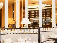 大堂-人间采蜜(海信广场店)