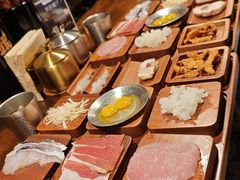 -银米·云南传统过桥米线(双廊黑金冠店)