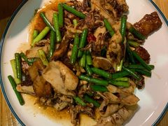 五花肉炒笔管-吕氏疙瘩汤·私家菜馆(慈云寺店)