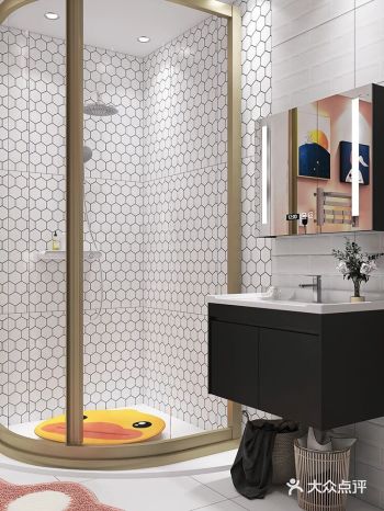 3平米的清新水磨石卫生间 既简单又温暖