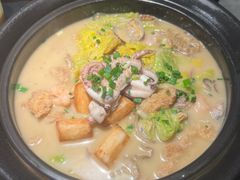 -五谷丰登农家院·地道胶东菜·海鲜烧烤(威海店)