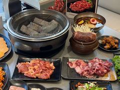 -啊美丽炭火烤肉(滑翔一店)