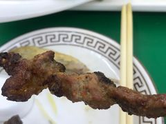 -劳动公园新疆人烤腰子