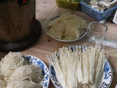 -梅红羊肉馆(赭山西路店)