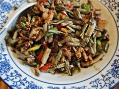 -唐师傅湘西名菜馆(武陵路店)