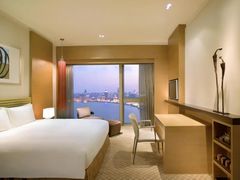 -上海外滩茂悦大酒店