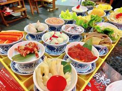-井格重庆火锅(临平银泰城店)