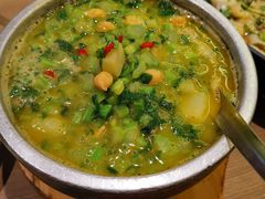 -耶里夏丽·新疆菜·28年喀什老馆(田林东路店)