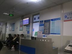-上海市嘉定区中医医院-停车场