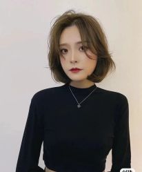 -时尚殿堂明星门店