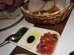 意式烤面包Bruschetta-CAPARESH開府莱舍(望京金辉店)