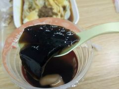 -八婆婆烧仙草(中山路店)