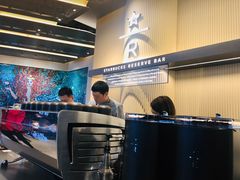 -星巴克臻选(上海合生汇1F店)