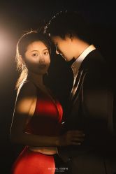 点击看大图 -挪娅婚纱摄影皇家会所