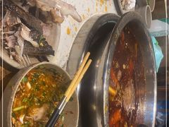 -肖肖酸萝卜鱼火锅(总店)