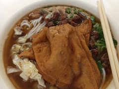 -花溪王记牛肉粉(四季花溪商场店)