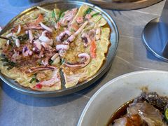 -草家酱蟹炭火烤肉店(珲春南路一店)