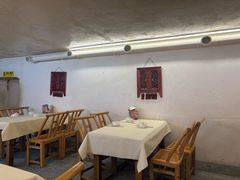 -霄汉牛三鲜湖北砂锅菜(万松园2店)