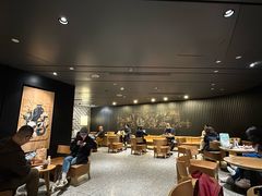 -星巴克臻选(国贸商城首店)