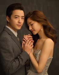 -雪中彩影婚纱摄影·微光艺术中心