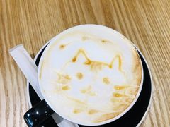 -藏猫猫咖啡主题馆(中央大道店)