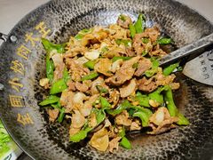 -费大厨辣椒炒肉(黄兴中心广场店)