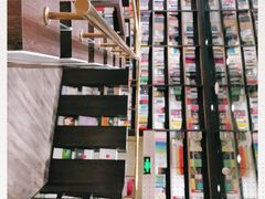 -钟书阁(群光广场店)