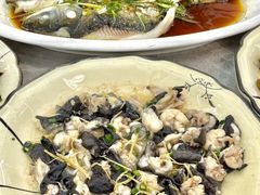 -银峰农庄·特色烧鸡·鲜无花果浸鸡