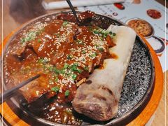 -蜜桃餐厅·伴山(湖滨商业街店)