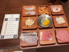 -银米·云南传统过桥米线(双廊黑金冠店)