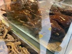 -王浩儿纪六孃甜皮鸭(乐山总店)