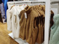 -优衣库(北京首开福茂宋家庄购物中心店)