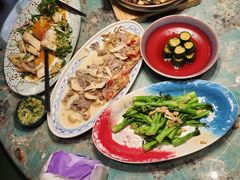 -粤·向群饭店(麓景路店)
