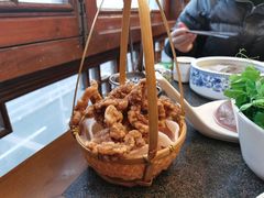 -小天鹅火锅·一线江景洪鼎旗舰店(洪崖洞店)