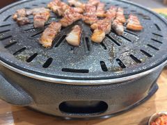 -青瓦餐厅·生鱼片·韩园烤肉(西塔店)