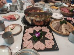 -菌子鲜汤野生菌锅