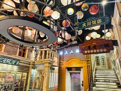 -阿瓦山寨·湘菜现炒·剁椒鱼头王(咸阳总店)