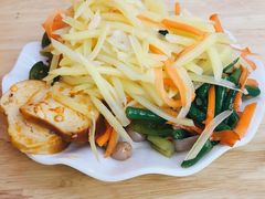 拌菜拼盘-盛京人人鸡味抻面(珠江桥店)