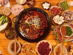 -岗上渣渣老火锅(两路口店)