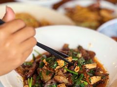 -老鼎万春卤菜(五代传承创始老店)