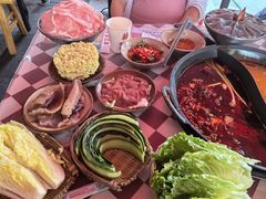 -赵美丽·重庆社区火锅·直营店(火车东站·中豪国际店)