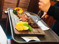 -5号公路餐厅(曼哈顿店)