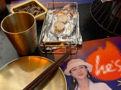 -何师烧烤Pro ·江湖川菜·小龙虾·精酿啤酒(太古里旗舰店)
