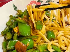 辣爆双拼面-锅儿挑面馆