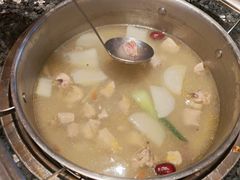 -一席地·本地鸡窝·杭帮鸡火锅(萧山银隆百货店)