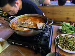 -罗满娘特色豆花烤鱼