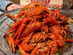 -肥肥虾庄·金牌油焖大虾(东湖欢乐谷店)