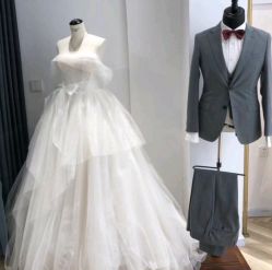 -予白婚纱礼服馆