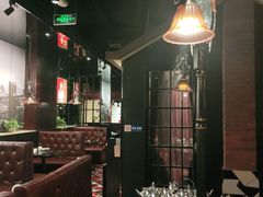 -高第街56号餐厅(泰安万达店)