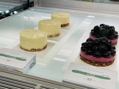 -潮一不贰·法式甜品·生日蛋糕·西式简餐(外滩店)